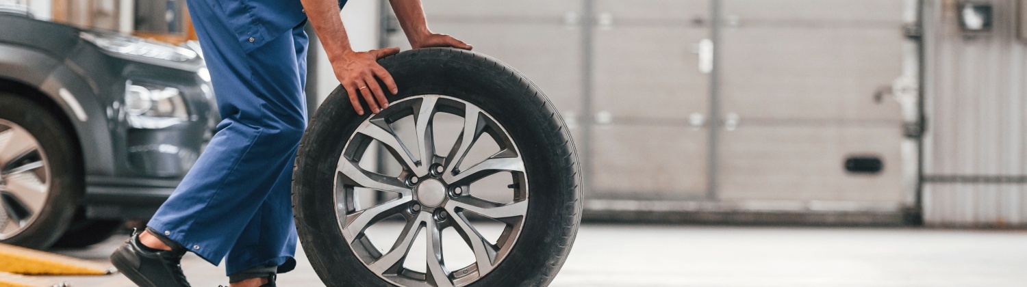 Tire Service at Kinney's Tire & Auto Service in Hurst, TX